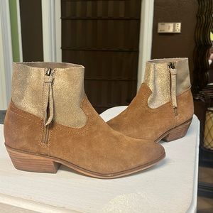 FRYE booties 7.5